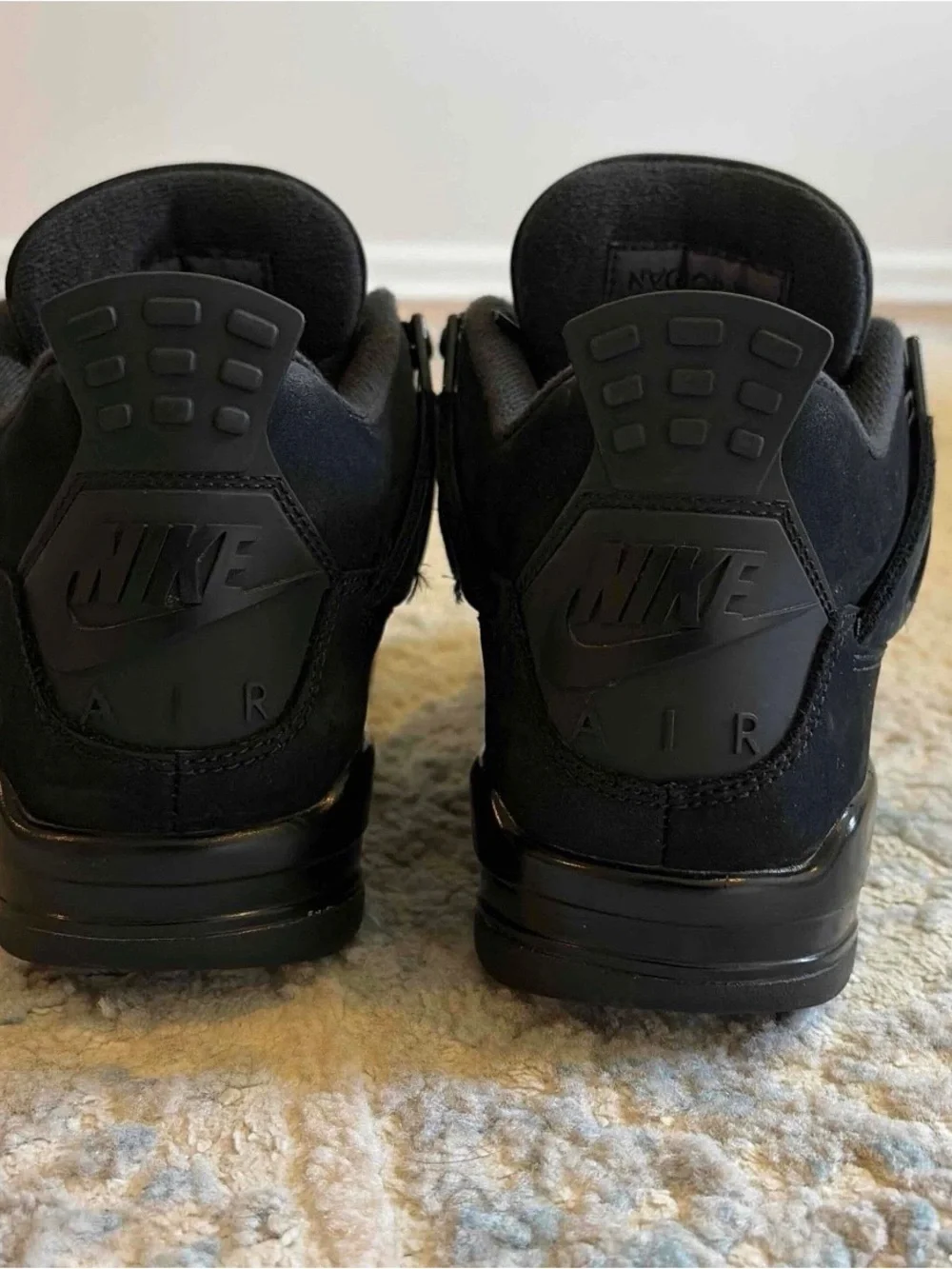 Air Jordan 4 Retro 'Black Cat’ 2025 Sneakers